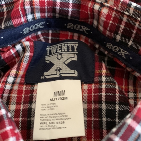Wrangler 20X plaid shirt. Size M - Picture 3 of 4
